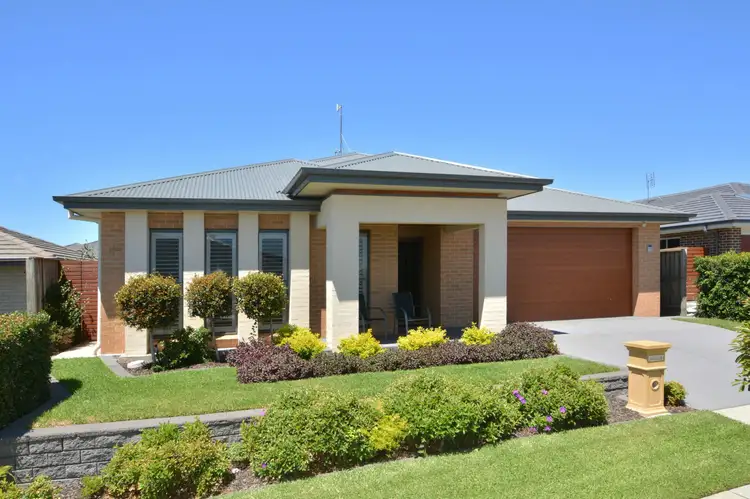 3 Kural Crescent, Fletcher NSW 2287