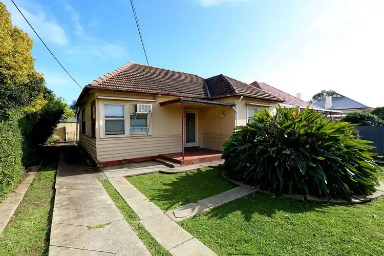 32 Ashford Road, Keswick SA 5035