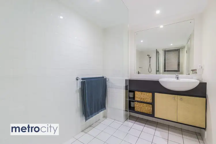 Fifth view of Homely apartment listing, 34/30 Mollison Street, South Brisbane QLD 4101