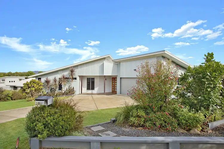 10 Longview Place, Woombye QLD 4559