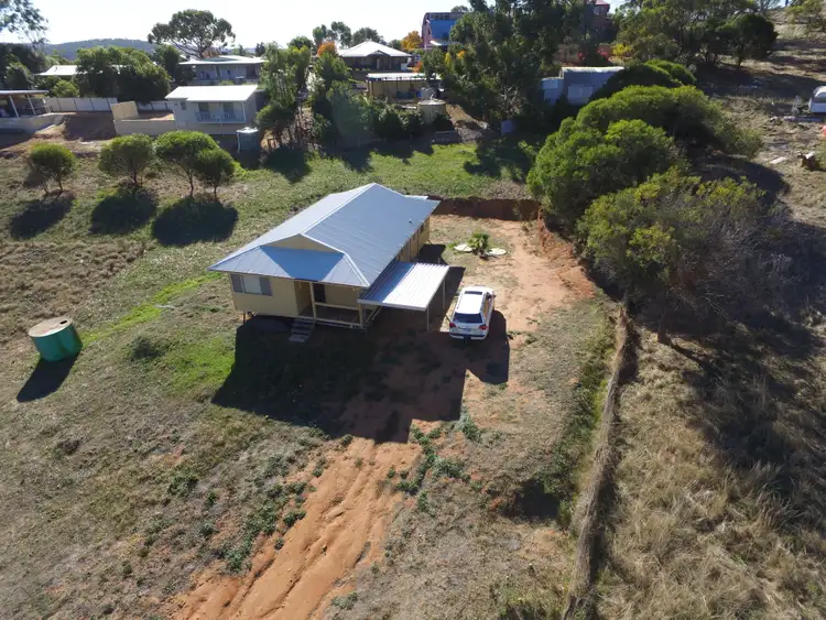 5 Pioneer Place, Toodyay WA 6566