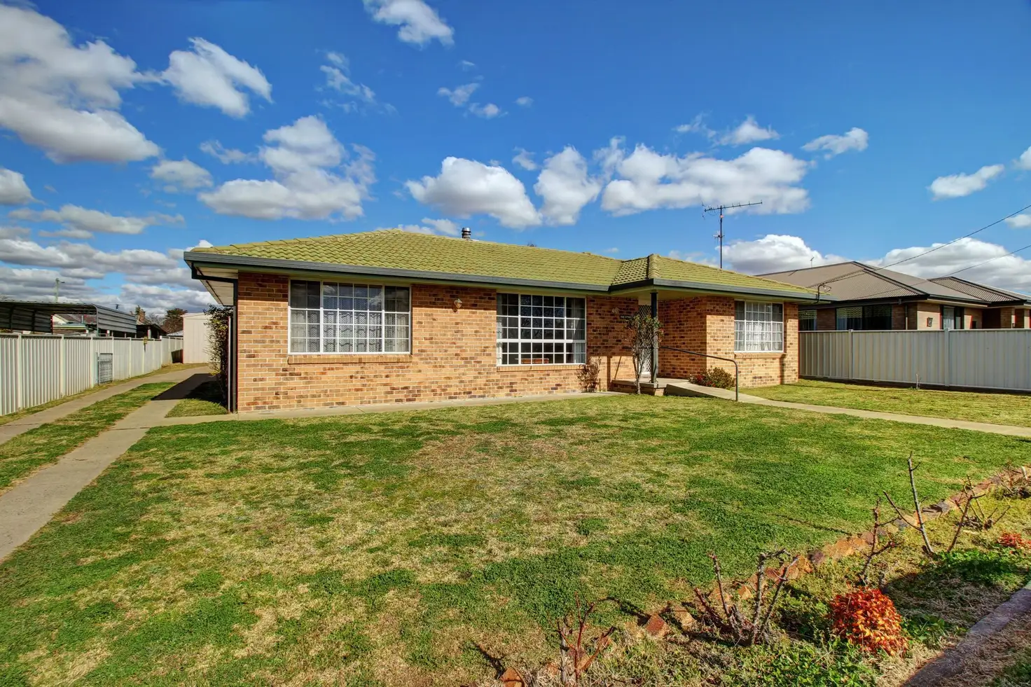 Main view of Homely house listing, 4 Hunter Place, Uralla NSW 2358