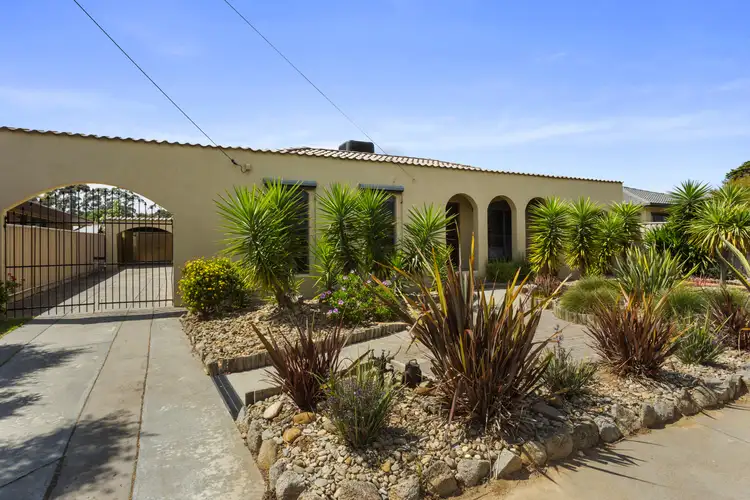 Main view of Homely house listing, 7 Mclachlan Street, Kangaroo Flat VIC 3555