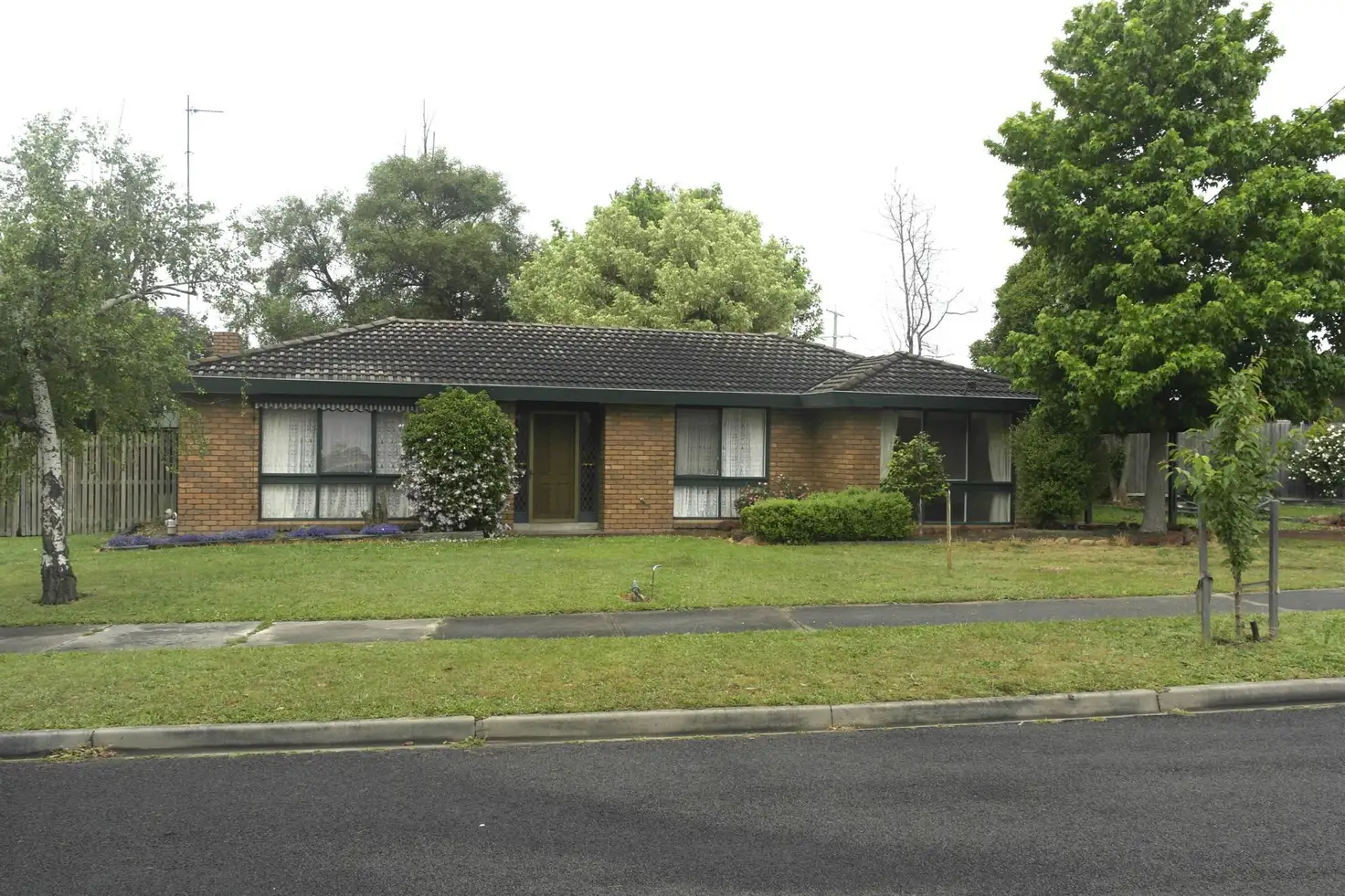 Main view of Homely house listing, 16 West Court, Traralgon VIC 3844