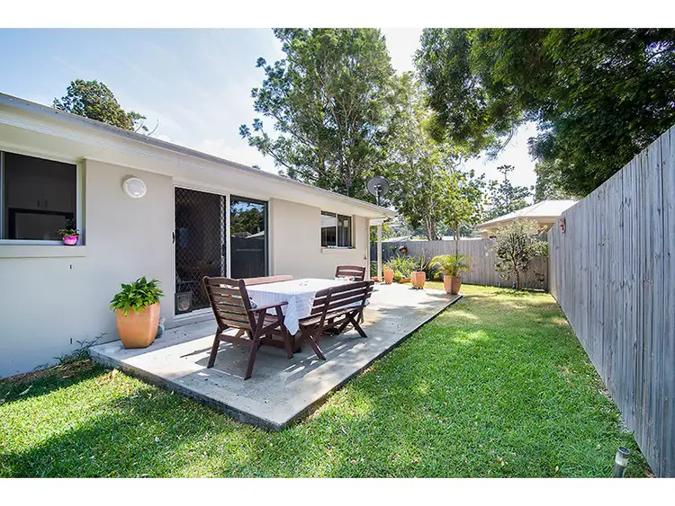 Fourth view of Homely house listing, 2/5 Miram Place, Ocean Shores NSW 2483