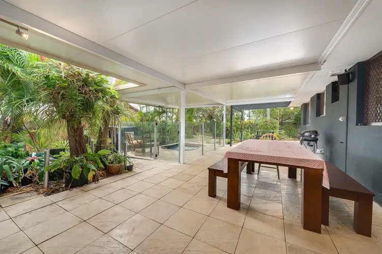 2/5 Callistemon Court, Arundel QLD 4214