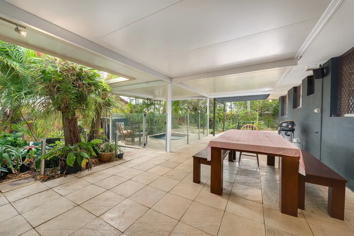 Main view of Homely house listing, 2/5 Callistemon Court, Arundel QLD 4214