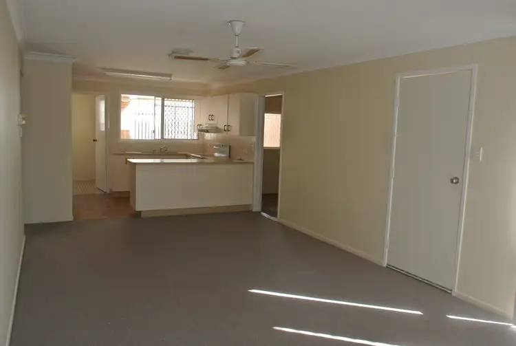 Fourth view of Homely unit listing, 5/117 Prince Edward Pde, Scarborough QLD 4020