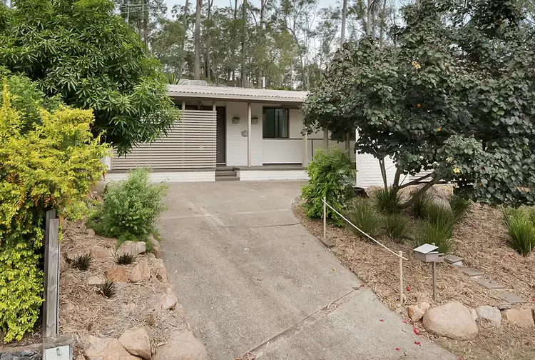 20 Lant Street, Chapel Hill QLD 4069