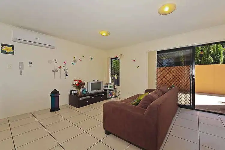 Seventh view of Homely unit listing, 4/2104 Gold Coast Highway, Miami QLD 4220