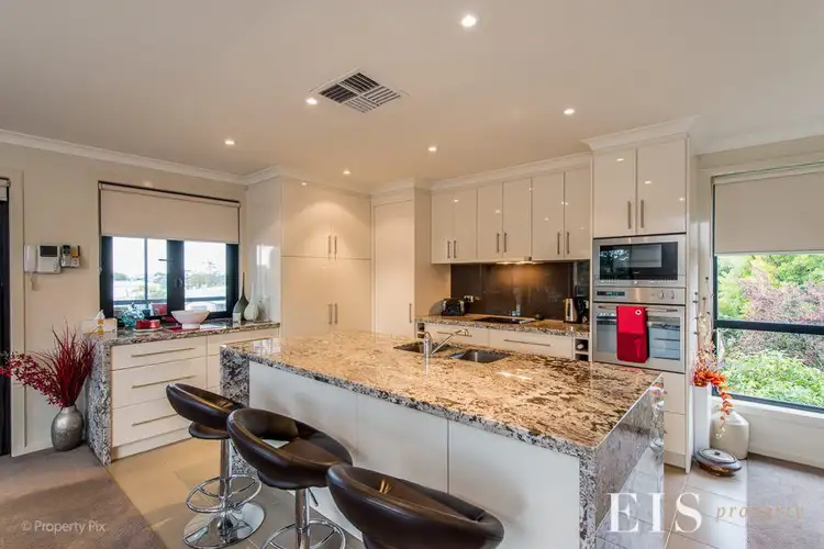 Third view of Homely townhouse listing, 1/126 Roslyn Avenue, Blackmans Bay TAS 7052