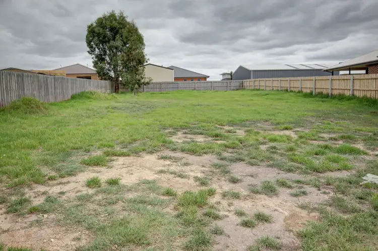 38 Morton Drive, Eastwood VIC 3875