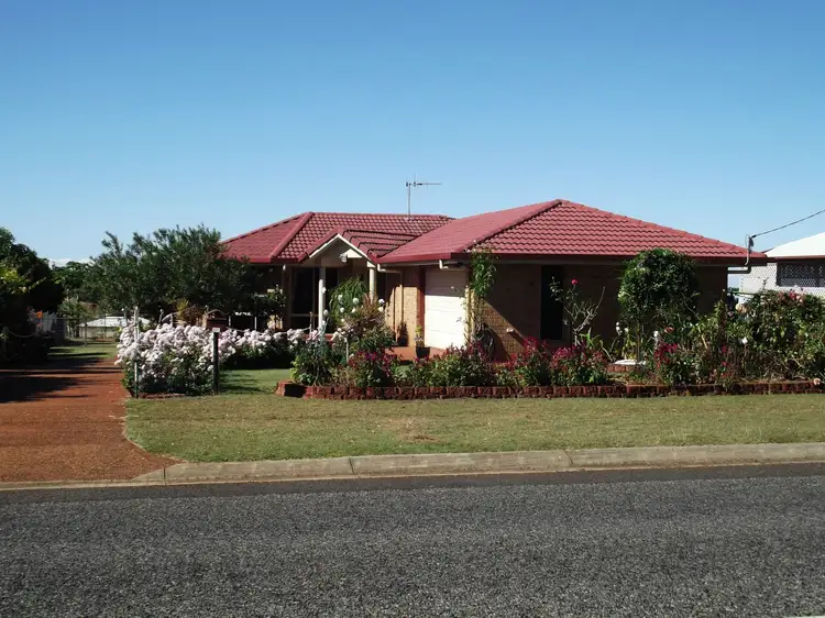 Second view of Homely house listing, 33 Broadhurst Street, Childers QLD 4660