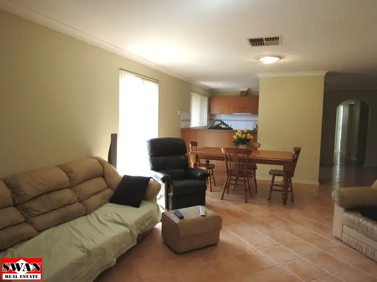 Fifth view of Homely semi-detached listing, 6B Elia Ctyd, Swan View WA 6056