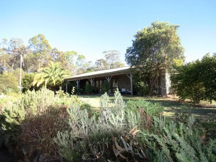 27 Bundaleer Drive, Warwick QLD 4370