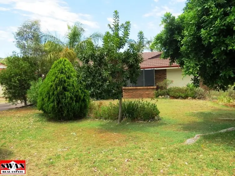 Second view of Homely house listing, 10 Abingdon Road, Swan View WA 6056