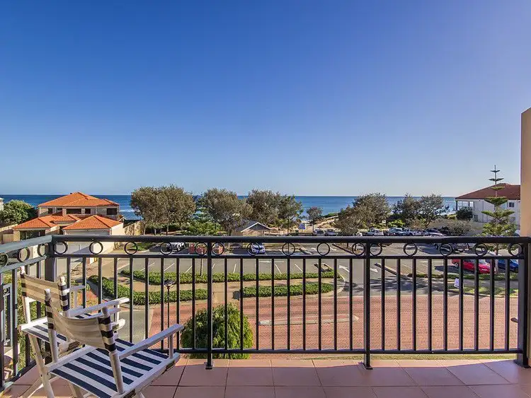 Unit 2/34 Village Mews, Wannanup WA 6210