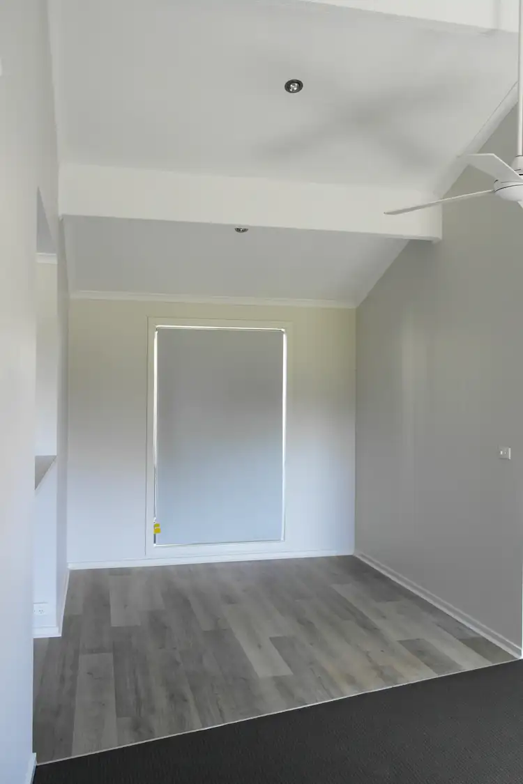 Fifth view of Homely unit listing, 1/12 Mayfair Ct, Traralgon VIC 3844