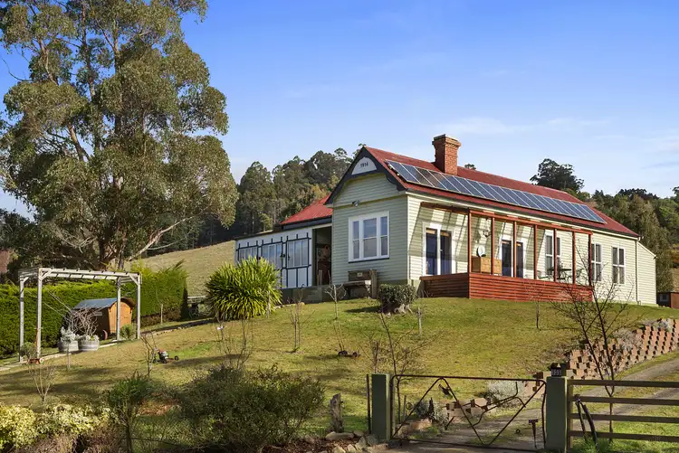 135 Donnellys Rd, Geeveston TAS 7116