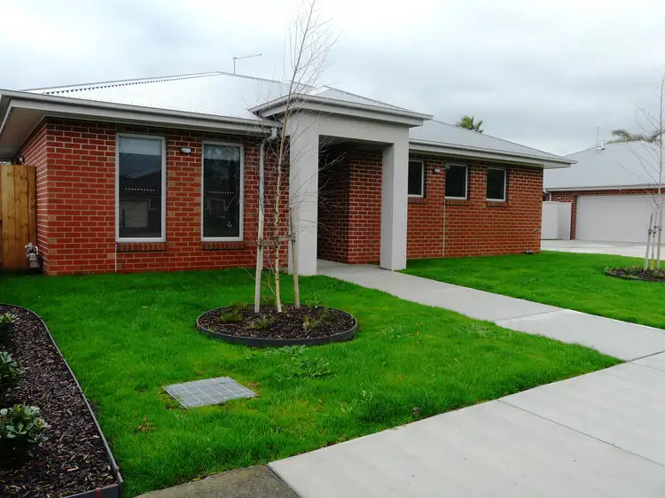 Main view of Homely townhouse listing, 1/10 Ashby Street, Trafalgar VIC 3824
