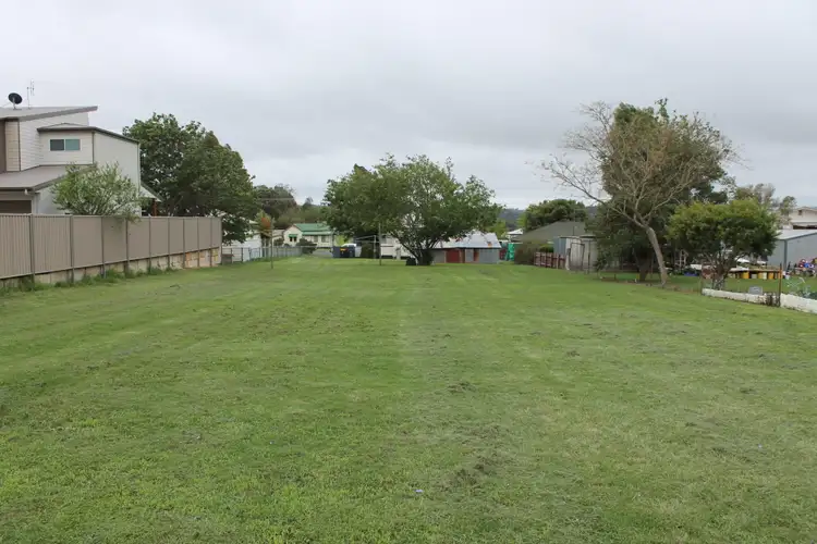 Second view of Homely house listing, 208 Pratten St, Warwick QLD 4370