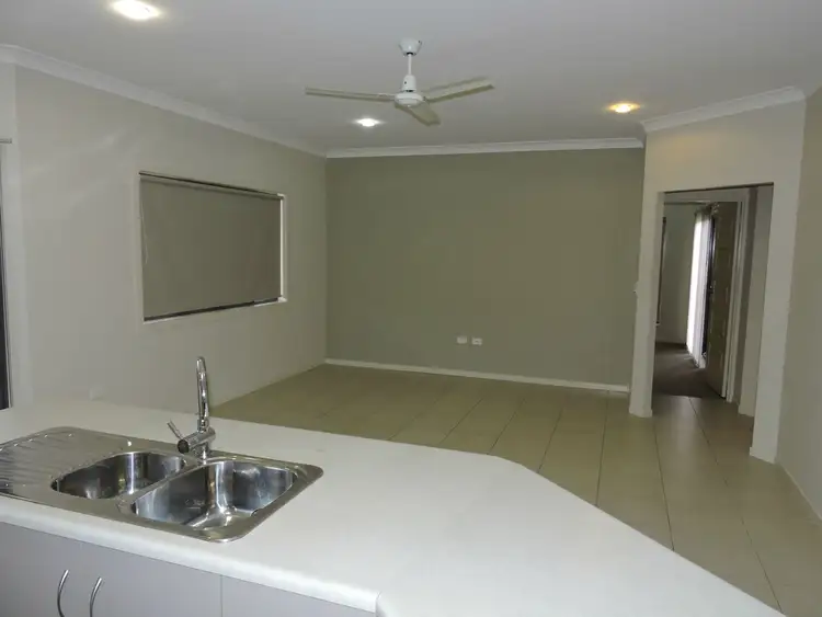 Seventh view of Homely unit listing, 2/193 Ogilvie Road, Warwick QLD 4370