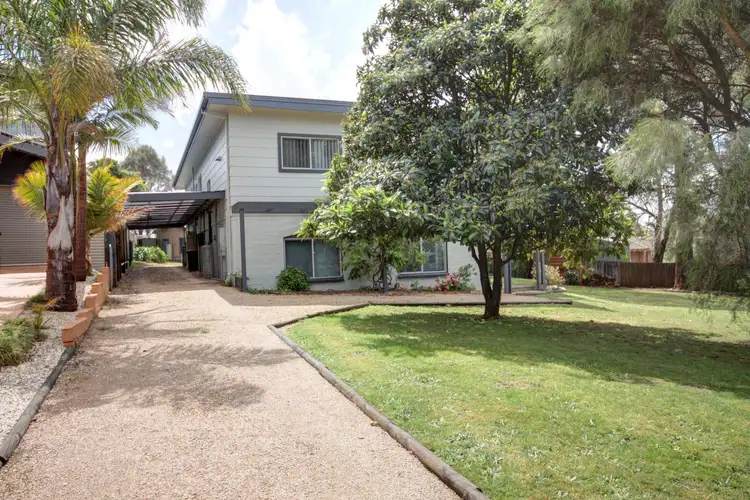 10 Millicent St, Eagle Point VIC 3878