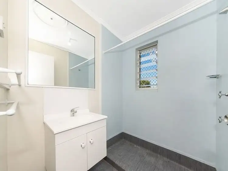 Fifth view of Homely house listing, 19 Gloucester Crescent, Wulguru QLD 4811