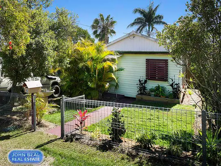 Second view of Homely house listing, 42 Pearl Street, Scarborough QLD 4020