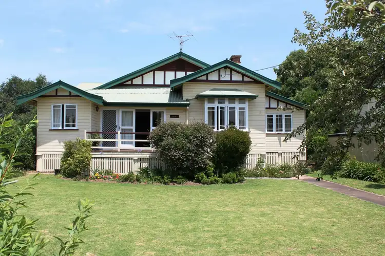21 Gore Street, Warwick QLD 4370
