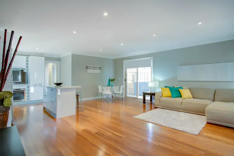 9 Second Avenue, Rosebud VIC 3939