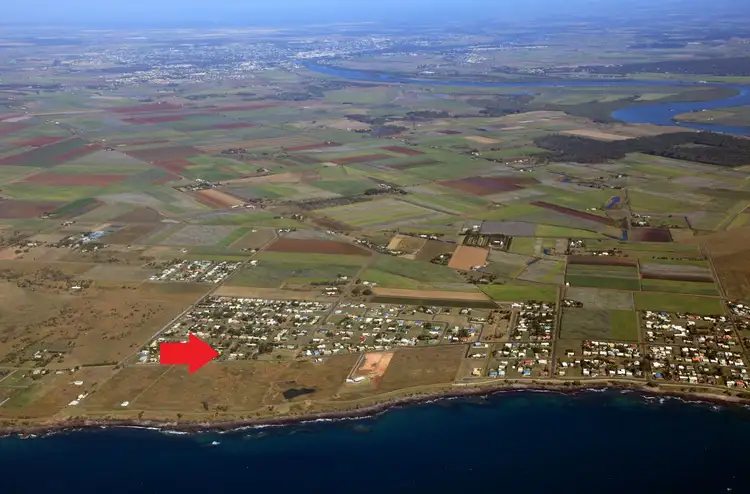 Second view of Homely house listing, 9 Ripple Street, Burnett Heads QLD 4670