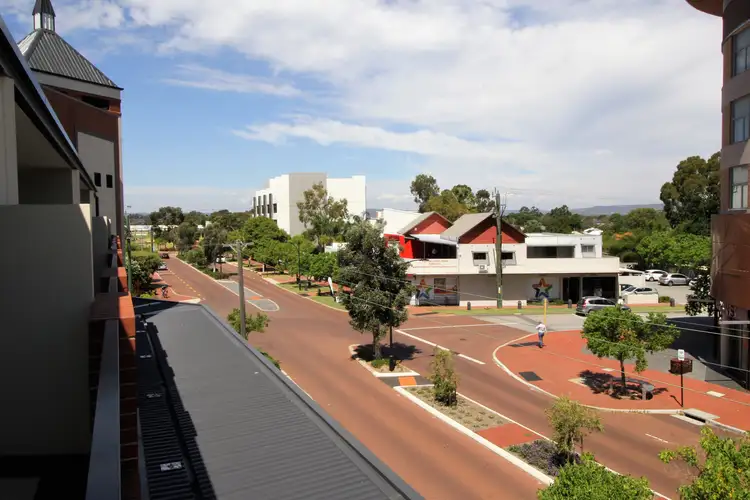 205/80 Old Perth Rd, Bassendean WA 6054