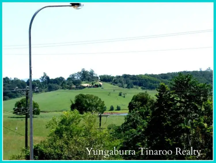 11 Williams Avenue, Yungaburra QLD 4884