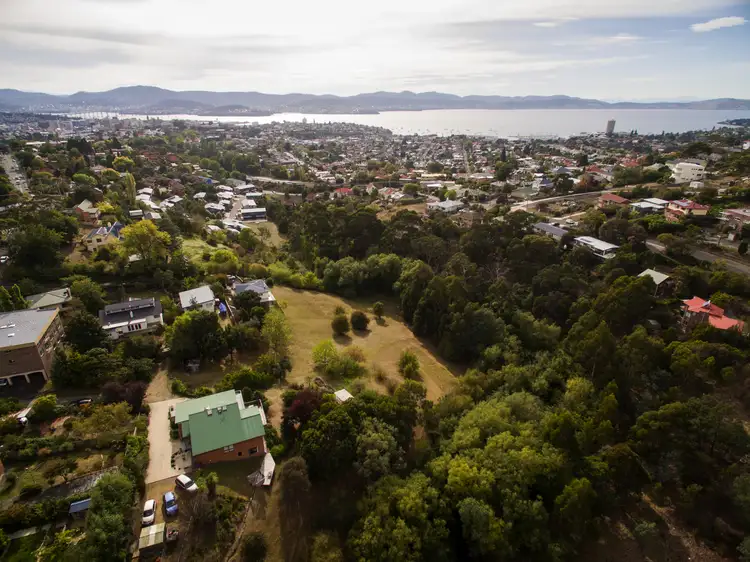 Main view of Homely villa listing, 2-9/8A Romilly St, South Hobart TAS 7004