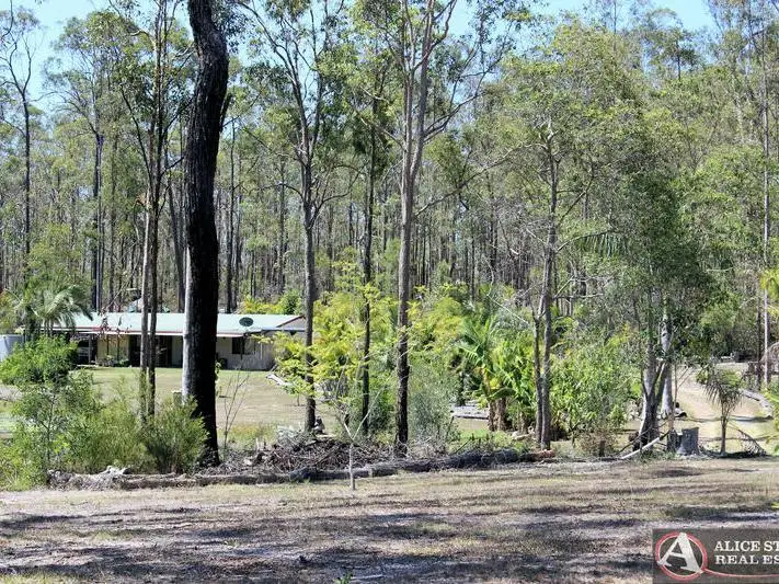 30 Francis Court, Oakhurst QLD 4650