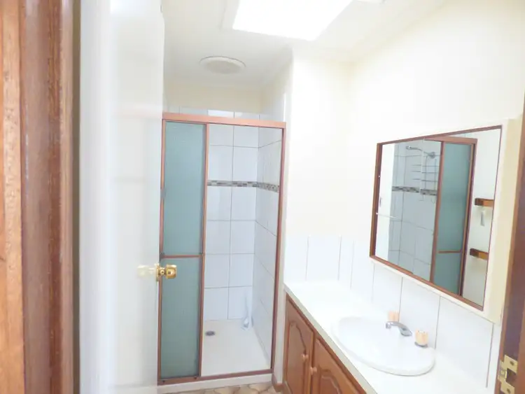 Sixth view of Homely unit listing, 3/2 Evelyn Street, Moe VIC 3825