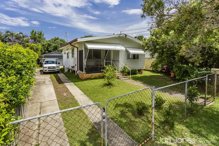 27 Mcculloch Ave, Margate QLD 4019