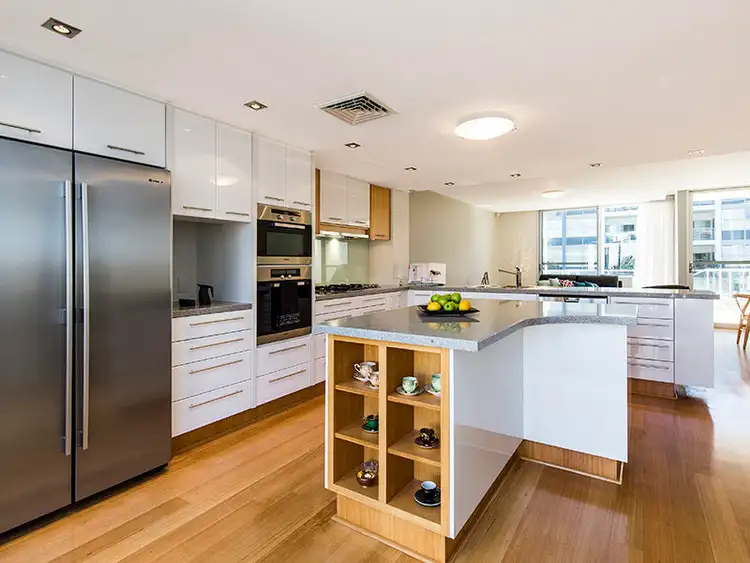 Sixth view of Homely unit listing, 10/4 Torcello Mews, Mandurah WA 6210