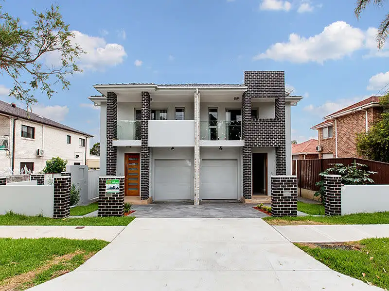 Main view of Homely townhouse listing, 2/135 Mimosa Road, Greenacre NSW 2190
