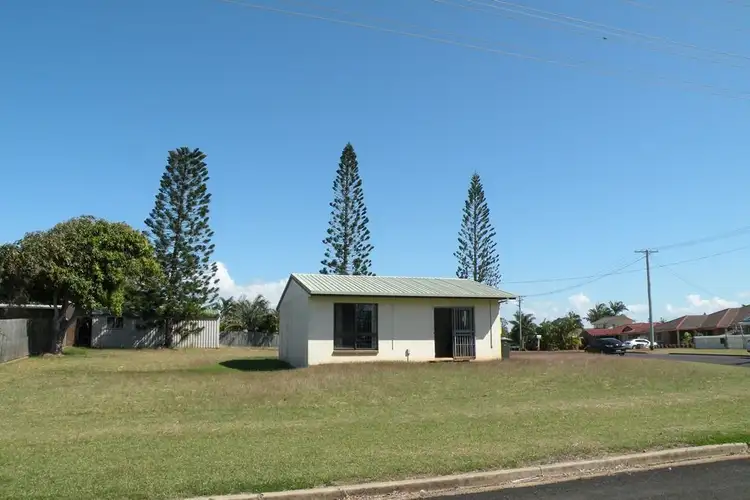 1 Camilleri Court, Elliott Heads QLD 4670