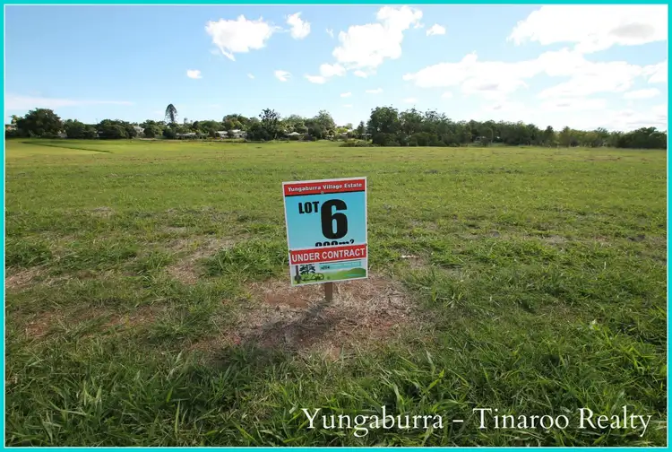 6 Rankine Drive, Yungaburra QLD 4884
