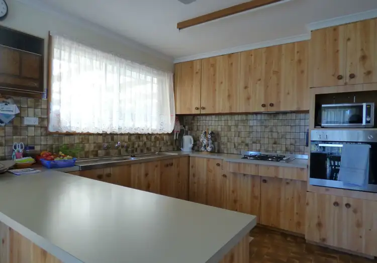 Fourth view of Homely house listing, 11 Hakea Court, Benalla VIC 3672