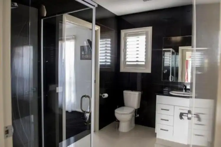 Fifth view of Homely house listing, 6 Fraser Court, Corowa NSW 2646