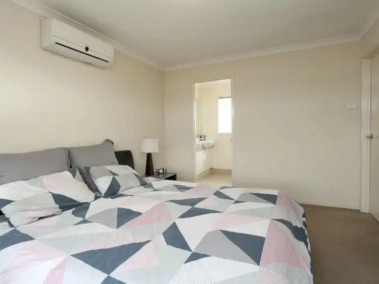 Fifth view of Homely house listing, 3 Gairdners Pass, Caroline Springs VIC 3023