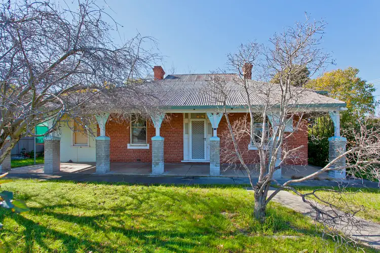 24 Gordon Street, Culcairn NSW 2660