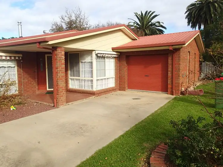 37 Birdwood Street, Corowa NSW 2646