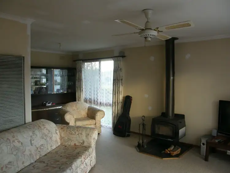 Fourth view of Homely house listing, 15 Morgan Drive, Traralgon VIC 3844