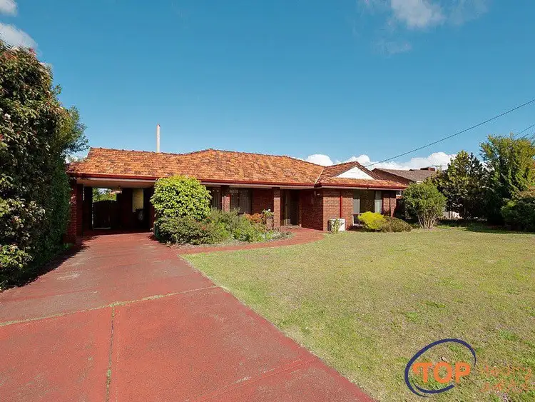8 Earlston Place, Booragoon WA 6154