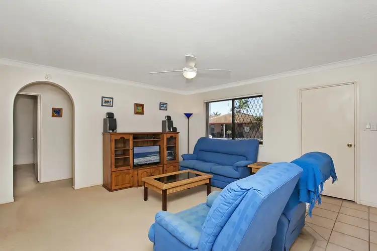2/18 Peacock Place, Burleigh Waters QLD 4220